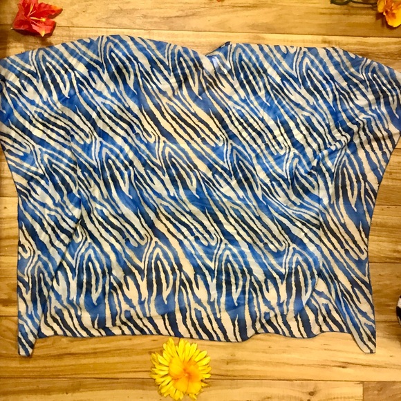 Silhouette By Lavello Sheer Wrap Scarf - Picture 4 of 6